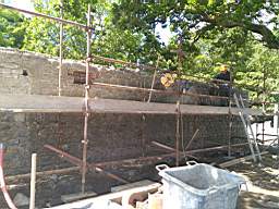 acastle 145090.jpg